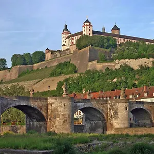  Apartment Gemütliches Im Herzen Würzburgs