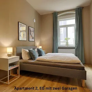  Apartment Homie Schiestlstrasse - Moderne Altbauapartments, Nahe Stadtzentrum & Weinberge